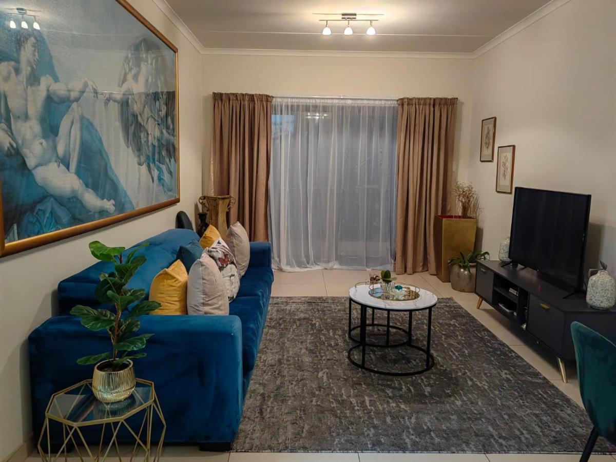 Classy And Cosy Apt - Dainfern ساندتون المظهر الخارجي الصورة